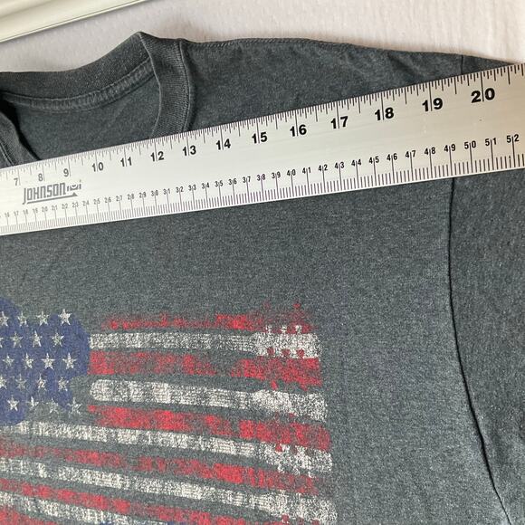Men’s Short Sleeve T-shirt size L, Gray, American Flag USA - Picture 2 of 7